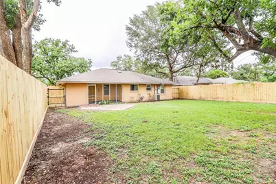 4513 Nina Lee Lane, Houston, TX 77092 - Photo 11
