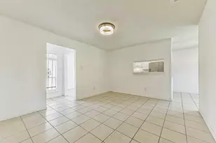 12203 Cape Hyannis Dr, Houston, TX 77048 - Photo 13
