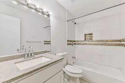 12203 Cape Hyannis Drive, Houston, TX 77048 - Photo 17