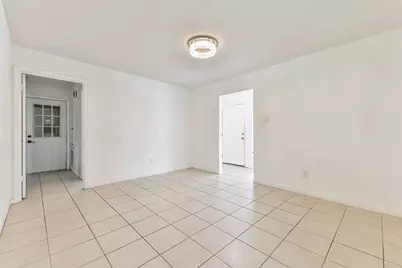 12203 Cape Hyannis Drive, Houston, TX 77048 - Photo 11