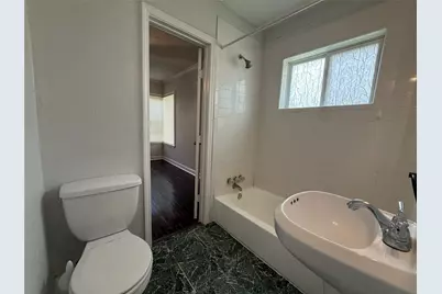 2003 McClendon Street #1, Houston, TX 77030 - Photo 7