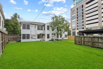 2003 McClendon Street #1, Houston, TX 77030 - Photo 17