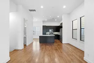 1206 Delano St, Houston, TX 77003 - Photo 9