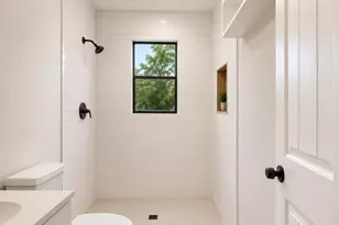 9915 Baronshire Round, Houston, TX 77070 - Photo 3