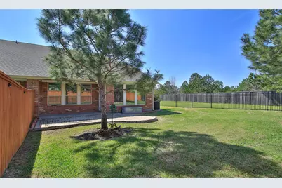 7 Heirloom Garden Place, The Woodlands, TX 77354 - Photo 39