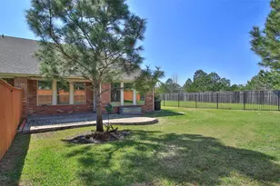 7 Heirloom Garden Pl, The Woodlands, TX 77354 - Photo 39