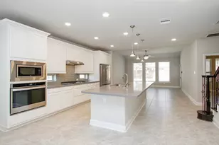 7 Heirloom Garden Pl, The Woodlands, TX 77354 - Photo 11