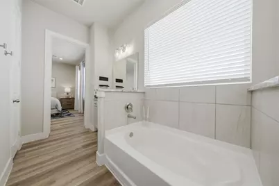 9007 Lonestar River Lane, Houston, TX 77080 - Photo 25