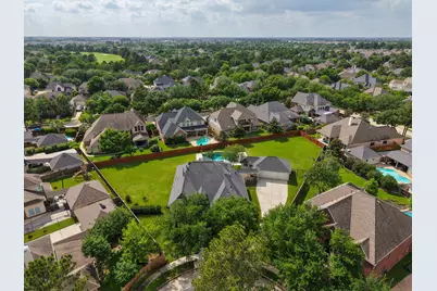 10203 Noble Pointe Court, Spring, TX 77379 - Photo 37
