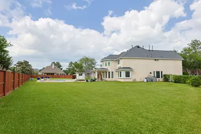 10203 Noble Pointe Court, Spring, TX 77379 - Photo 35