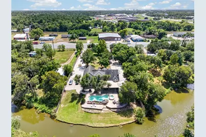 8618 Highway 6, Hitchcock, TX 77563 - Photo 47