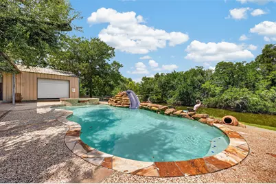 8618 Highway 6, Hitchcock, TX 77563 - Photo 45