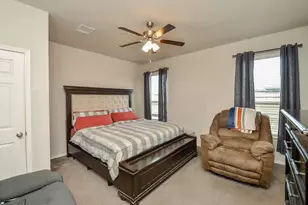10519 Scrub Oak Dr, Rosharon, TX 77583 - Photo 9