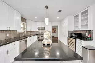 5823 McKnight St, Houston, TX 77035 - Photo 21