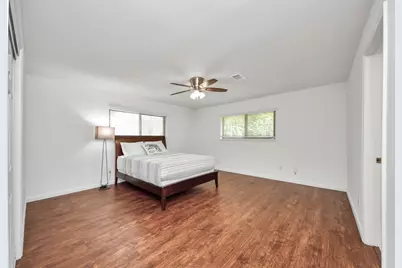 5823 McKnight Street, Houston, TX 77035 - Photo 33