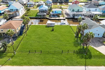 402 Shark Lane, Surfside Beach, TX 77541 - Photo 1