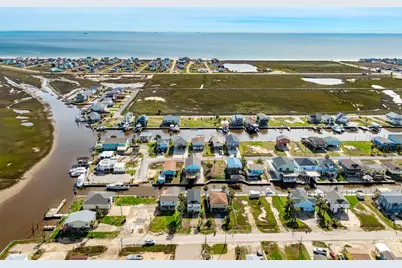 402 Shark Lane, Surfside Beach, TX 77541 - Photo 13