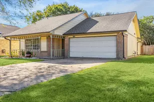 15939 Beechnut St, Houston, TX 77083 - Photo 3