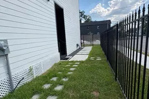 1003 E 33rd St, Houston, TX 77022 - Photo 5