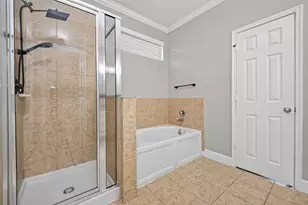 2115 Weathersfield Trace Cir, Houston, TX 77014 - Photo 21