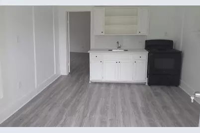 690 Avenue E, Beaumont, TX 77701 - Photo 3