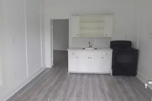 690 Avenue E, Beaumont, TX 77701 - Photo 3