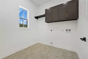 15004 Tybee Ln, Conroe, TX 77306 - Photo 17