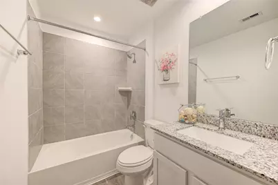 7315 Sunset Creek Drive, Rosenberg, TX 77469 - Photo 9