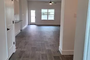 4313 Leslie's Way, Dickinson, TX 77539 - Photo 3