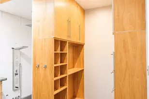 4530 Walker St, Houston, TX 77023 - Photo 15