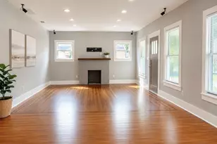 4530 Walker St, Houston, TX 77023 - Photo 5