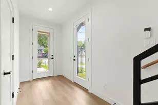 3403 Drew St, Houston, TX 77004 - Photo 9