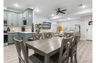 118 Tuna St, Galveston, TX 77550 - Photo 5
