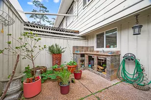 12705 Huntingwick Dr, Houston, TX 77024 - Photo 37