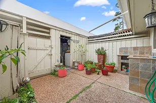 12705 Huntingwick Dr, Houston, TX 77024 - Photo 35