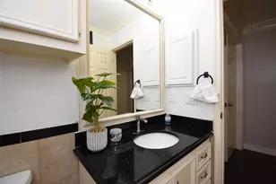 7726 Miller Glen Ln, Houston, TX 77072 - Photo 17