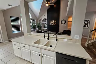 25606 Valley Springs Pl, Spring, TX 77373 - Photo 9