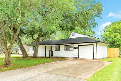 408 Gardenia Street, Lake Jackson, TX 77566 - Photo 1