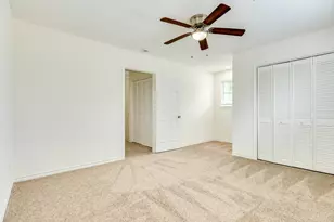 408 Gardenia St, Lake Jackson, TX 77566 - Photo 13