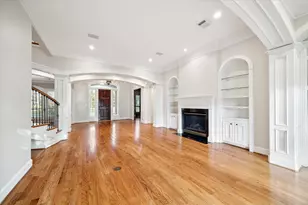 15 Enchanted Woods Dr, Kingwood, TX 77339 - Photo 13