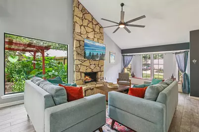 5210 Creek Shadows Drive, Houston, TX 77339 - Photo 9