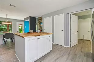 5210 Creek Shadows Dr, Houston, TX 77339 - Photo 3