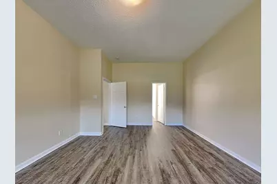 11706 Dandy Park Court, Houston, TX 77047 - Photo 9