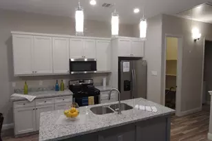 4926 Weeping Willow Rd, Houston, TX 77092 - Photo 3