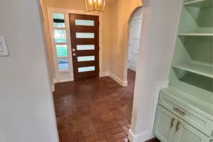 118 Clover St, Lake Jackson, TX 77566 - Photo 5