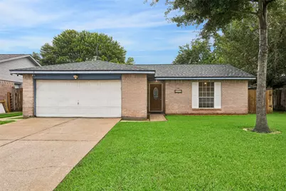 2114 Mocking Bird Lane, La Porte, TX 77571 - Photo 1
