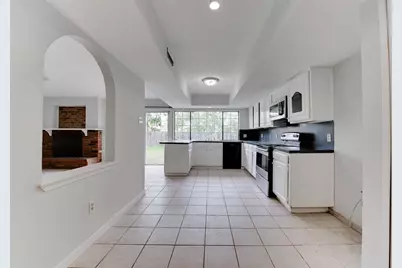 15702 Mendocino Drive, Houston, TX 77051 - Photo 9