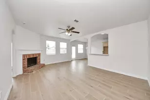 7925 Diamond Oak Dr, Texas City, TX 77591 - Photo 15