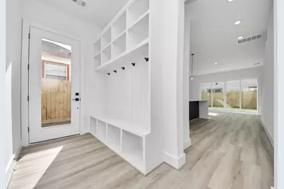 2408 Lorraine Street, Houston, TX 77026 - Photo 7