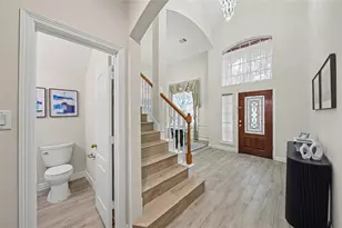 5807 Bayberry Way, Sugar Land, TX 77479 - Photo 5